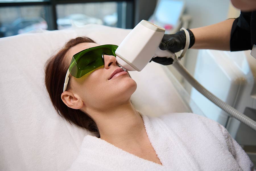 Defining Beauty: Chin Laser Hair Removal for a Polished Look